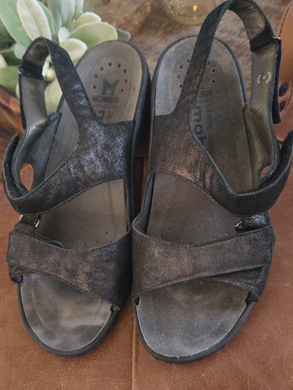 Mephisto Women's Metallic Black Slingback Sandals 40